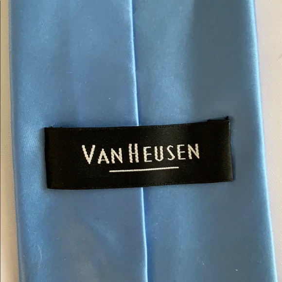 Van Heiden Necktie - EUC - Picture 2 of 4